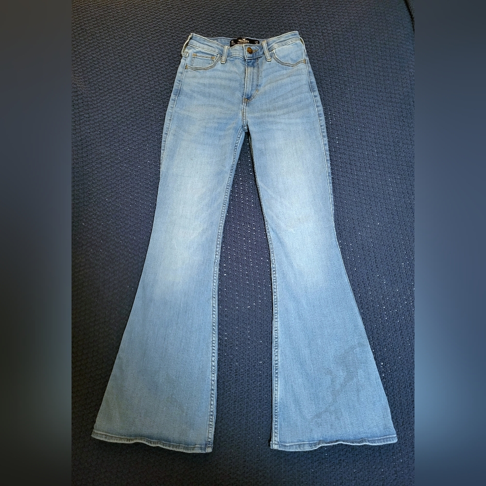 Hollister High-Rise Flare Jeans